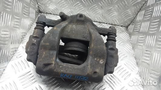 Суппорт тормозной передний правый toyota avensis T