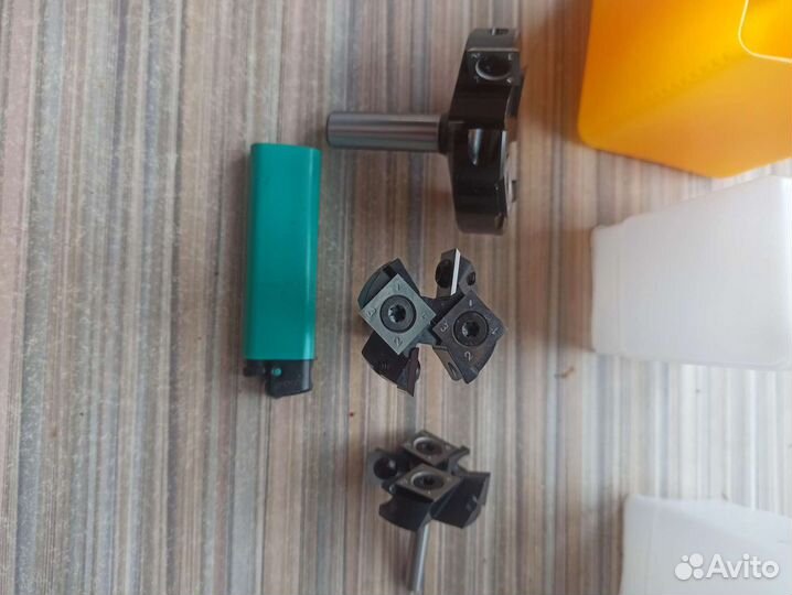 Фреза для слебов со сменными ножами