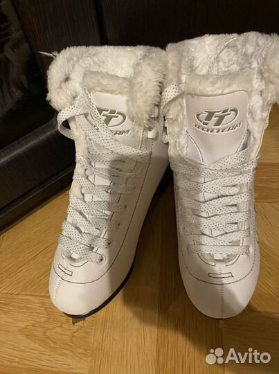 Коньки для девочки