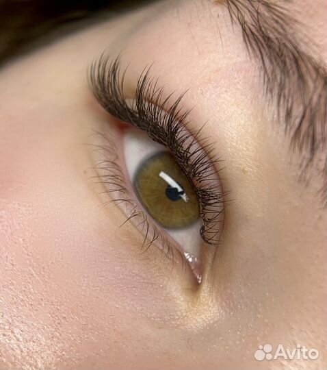 Наращивание ресниц модель