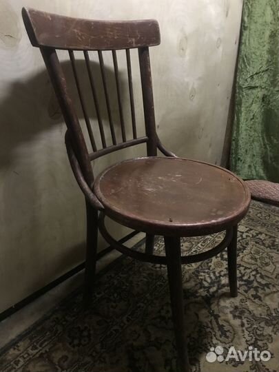 Старинный стул
