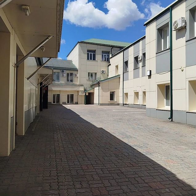Сдам офисное помещение, 111.1 м²