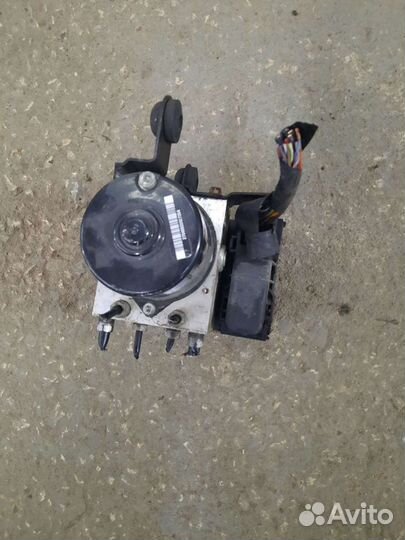 Ford Focus 2 блок ABS