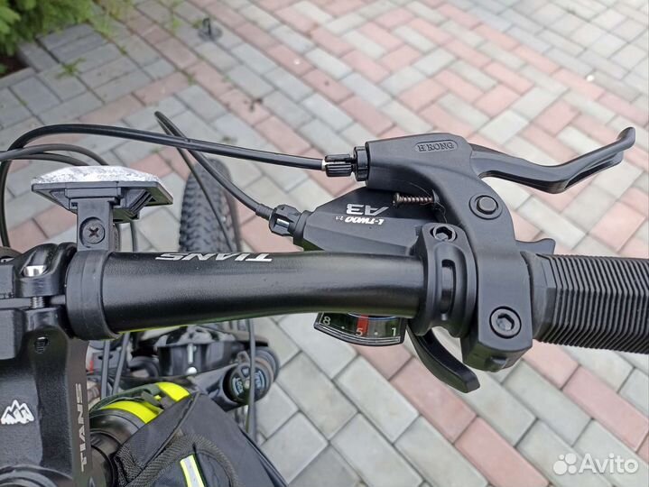 Новый велосипед 26 колеса,алюминий,24 скорости