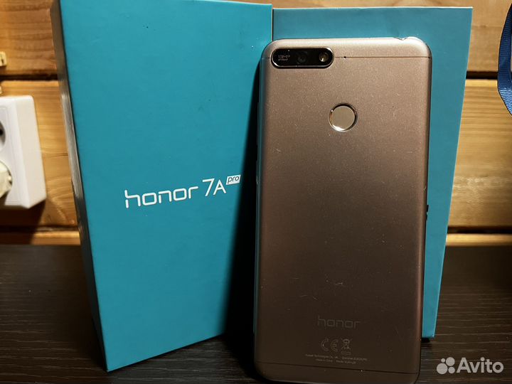 Телефон hono 7apro