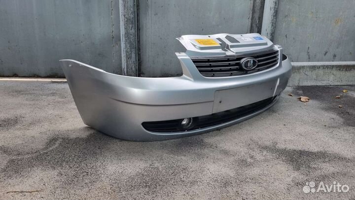 Бампер передний priora 1