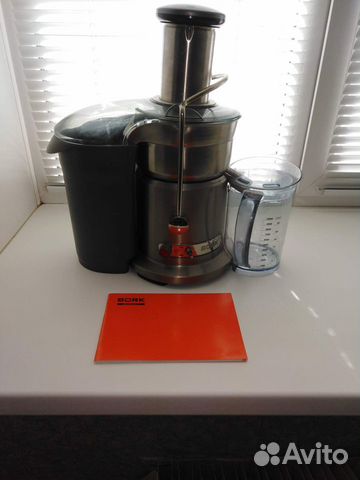 Соковыжималка Bork JU CUN 20120 BK (германия)