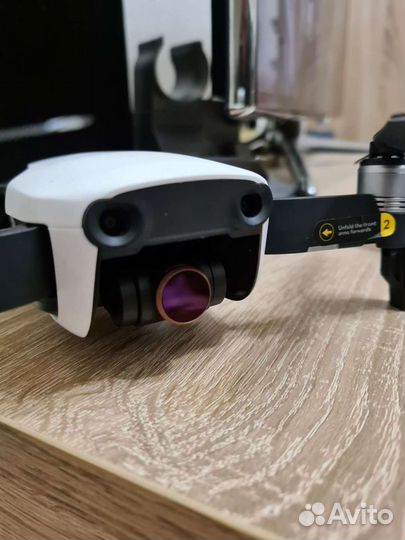 Квадрокоптер dji mavic air