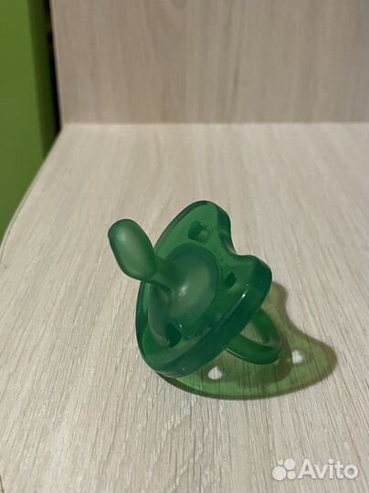 Бутылочки, соски