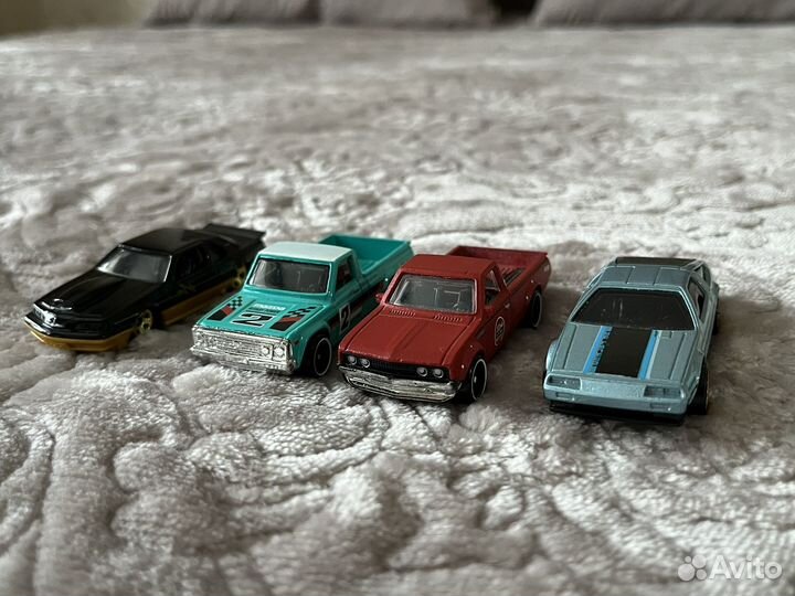 Hot wheels машинки