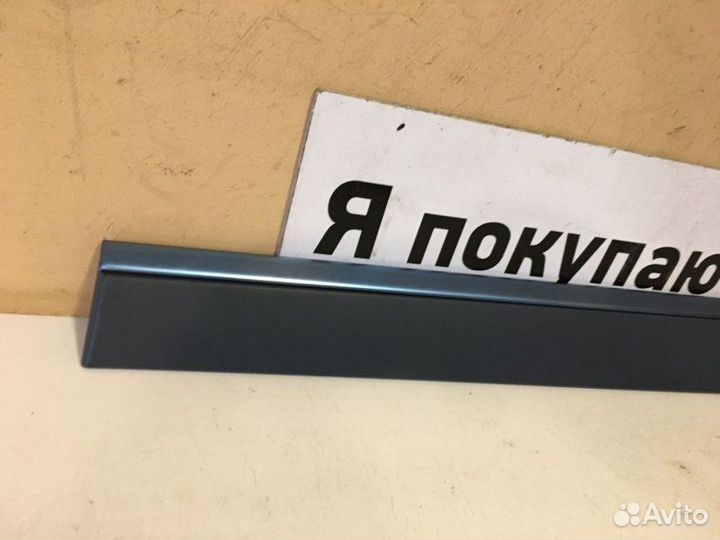 Молдинг двери задний левый Mercedes-Benz Ml-Class