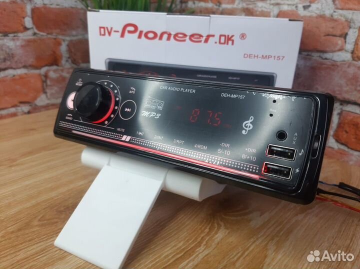 Магнитола Pioneer с Блютузом Новая