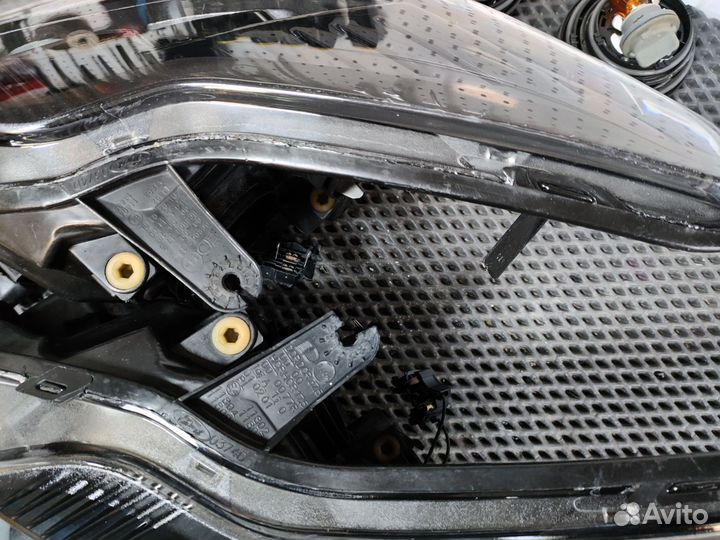 Форд фокус 2 блок розжига Philips VP4M5X13C170AA