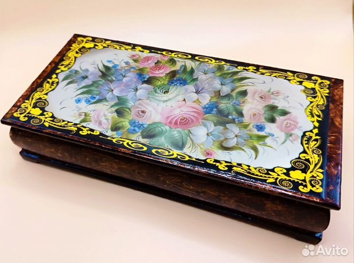 Шкатулка советских времен