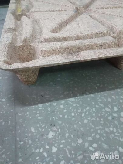 Паллеты новые 1.0 на 1.2м