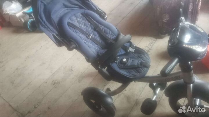 Трехколесный велосипед