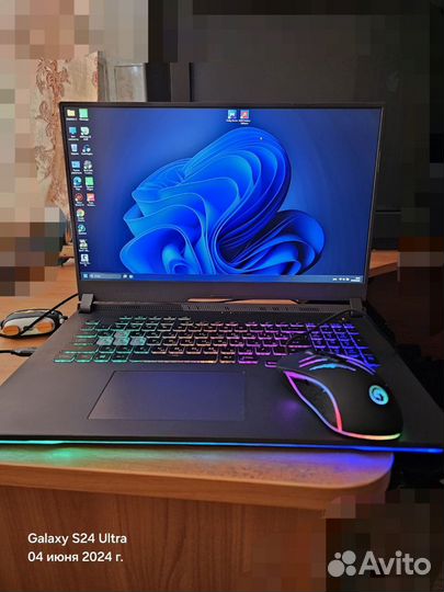 Asus ROG Strix G713Q