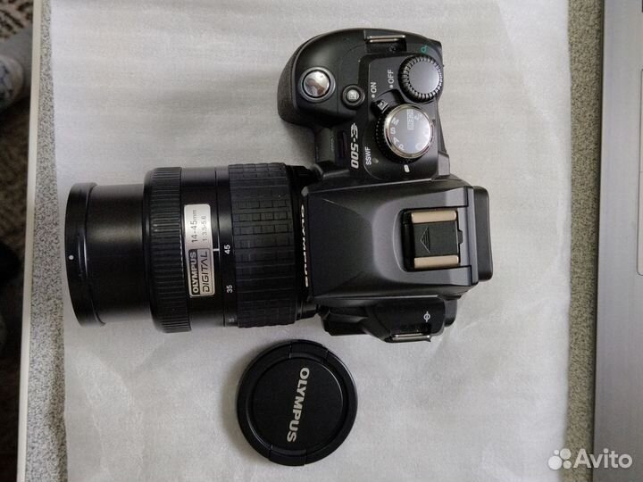 Olympus E500