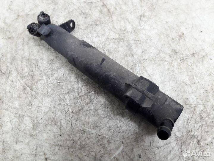 Форсунка омывателя фар правая Mercedes W211