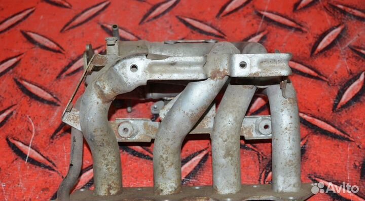 Коллектор впускной Лансер 9 Lancer 9 1.6 4G18