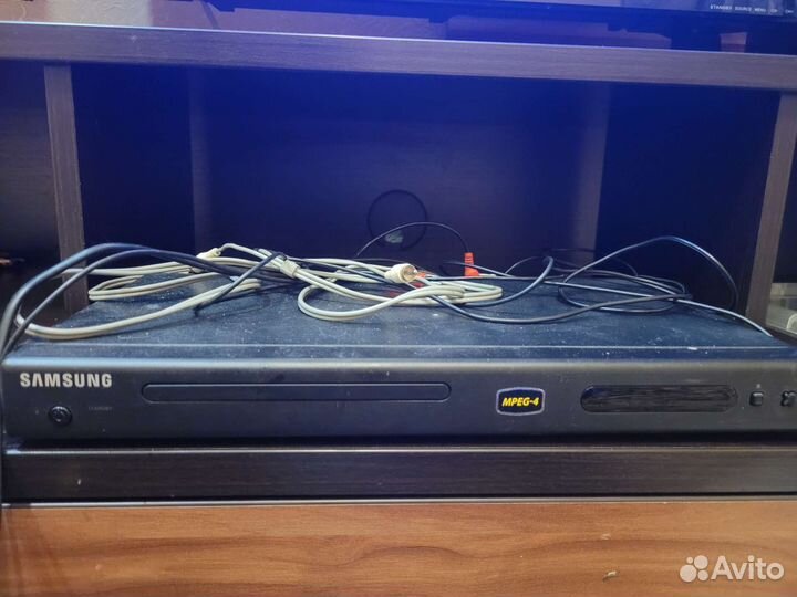DVD плеер samsung