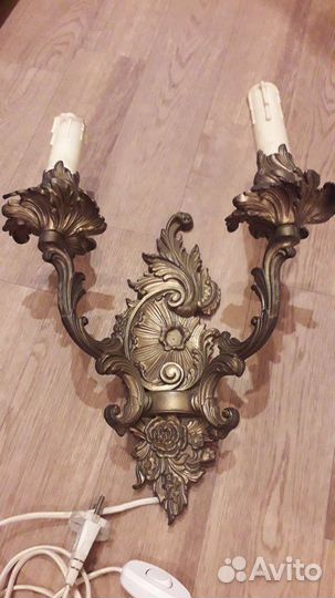 Старинный бронзовый подсвечник