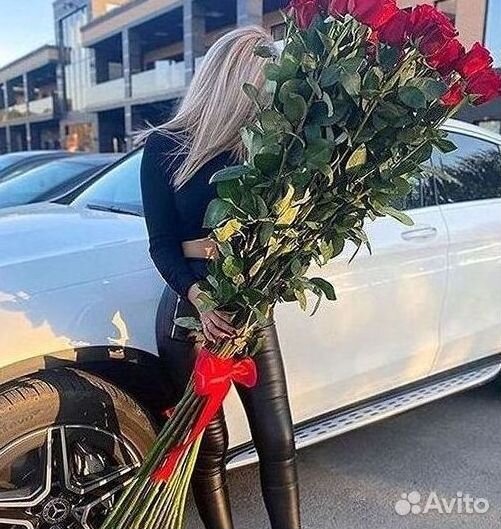Высокие Розы с Доставкой