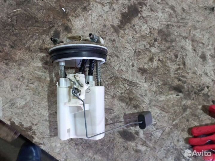 Насос топливный Volvo F8QT