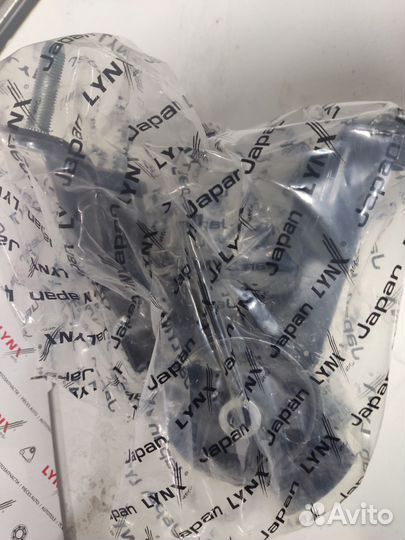 Подушки двигателя Nadia (перед и зад), 1 AZ