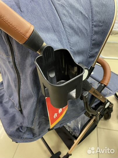 Коляска прогулочная
