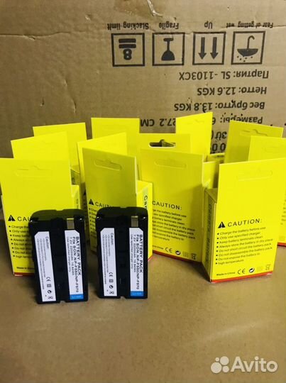 Аккумуляторная батарея NP F550/570