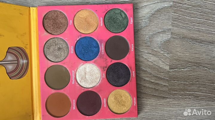 Палетка теней Juvia's Place Nubian