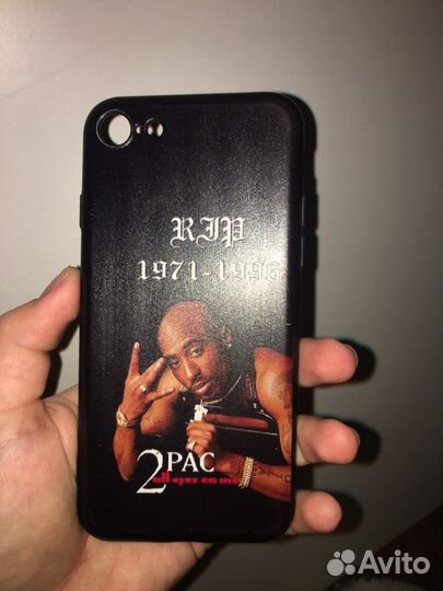 Чехол на iPhone 7