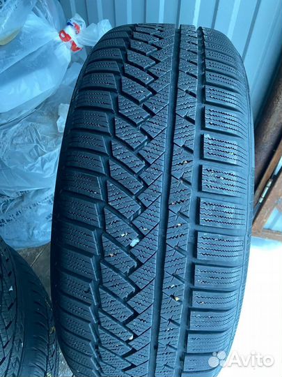 Continental WinterContact TS 850 P SUV 255/55 R19 V