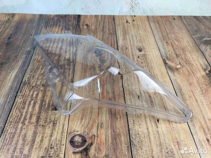 Стекло фары Lexus LX 5.7 (12-15) левое