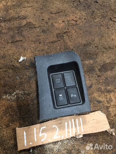 Prado 150 правая облицовка кнопок торпеды