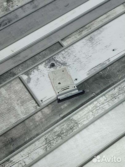 Samsung S20 FE на разбор