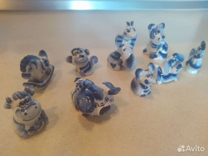 Фигурки животных гжель
