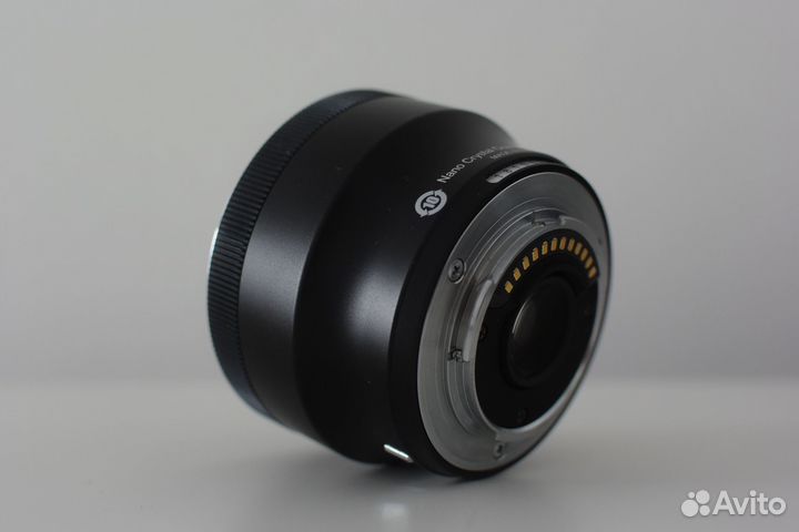 Nikon Nikkor 32mm f/1.2 (Nikon 1)