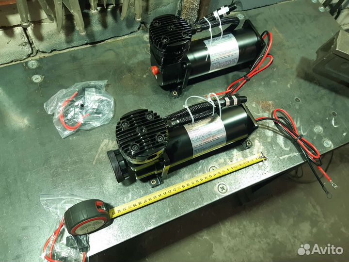 Воздушный компрессор для пневмоподвески