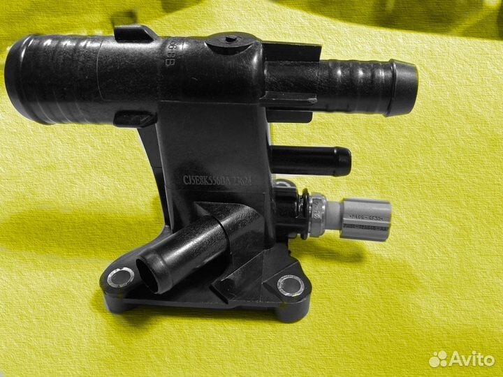 Термостат с корпусом Ford +датчик