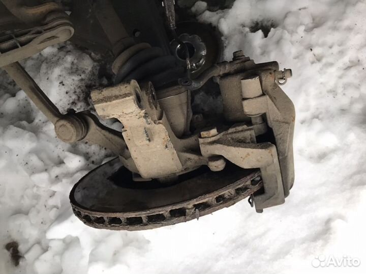 Опель Астра H передние кулаки подвески