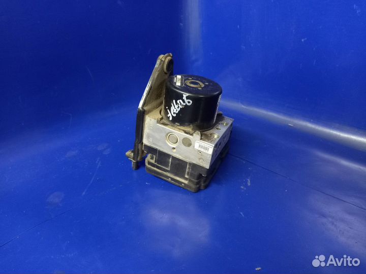 Блок ABS (насос) Volkswagen Jetta VI (2010—2015)