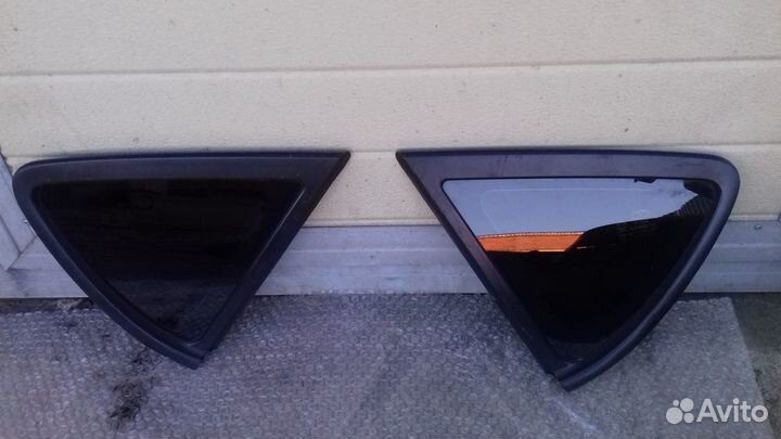 Хундай Солярис хэчбек правая форточка