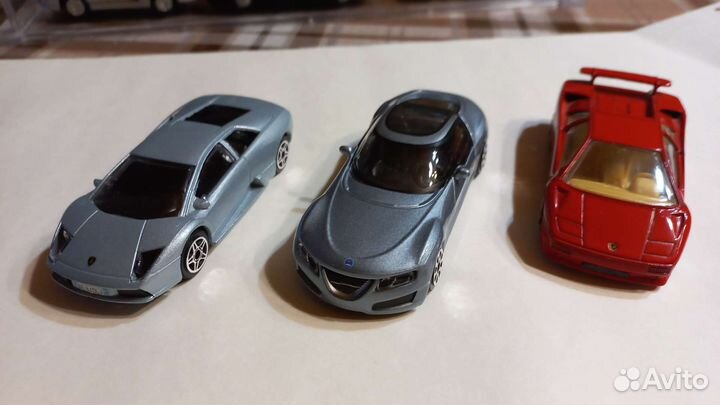 Модели автомобилей 1:43 Burag0