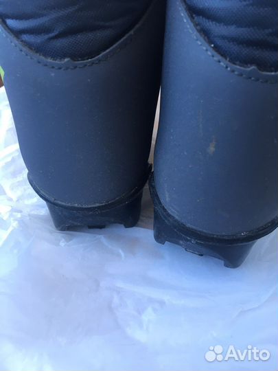 Лыжные ботинки 32