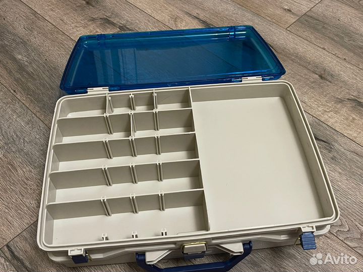Ящик (кейс ) пластиковый для рыболовных приманок