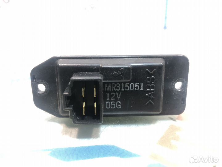 Реостат печки MR315051 Мицубиси L200 2006г 2.5л