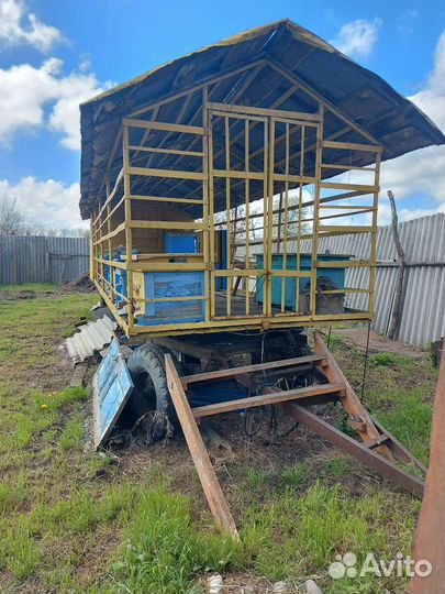 Прицеп-павильон для пчел