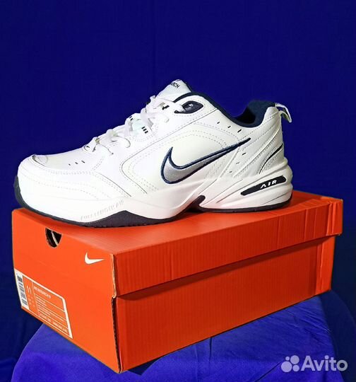 Кроссовки Nike Air Monarch 4
